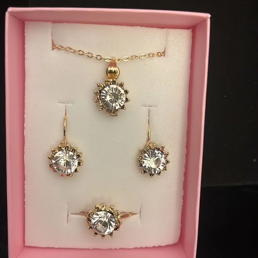 Jewelry Set - Picture 2 of 2